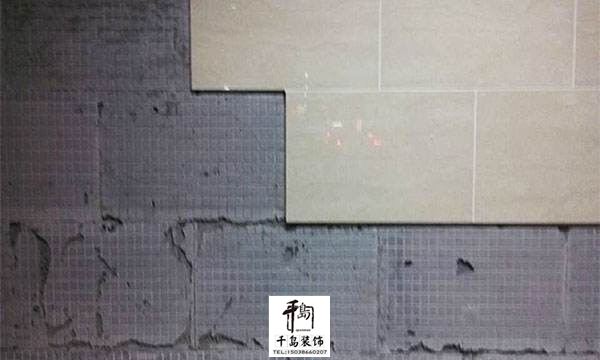 衛(wèi)浴瓷磚易脫落？20年經(jīng)驗泥工師傅為您支招