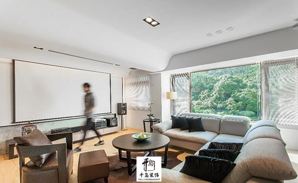 造型妝點，化解梁柱壓迫